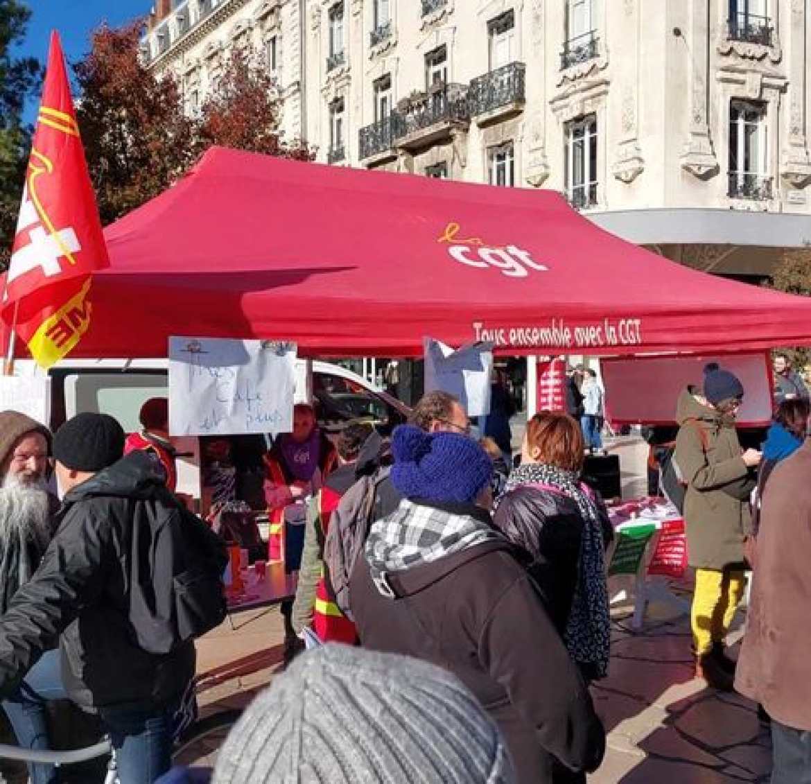 Journée internationale contre les violences faites aux femmes